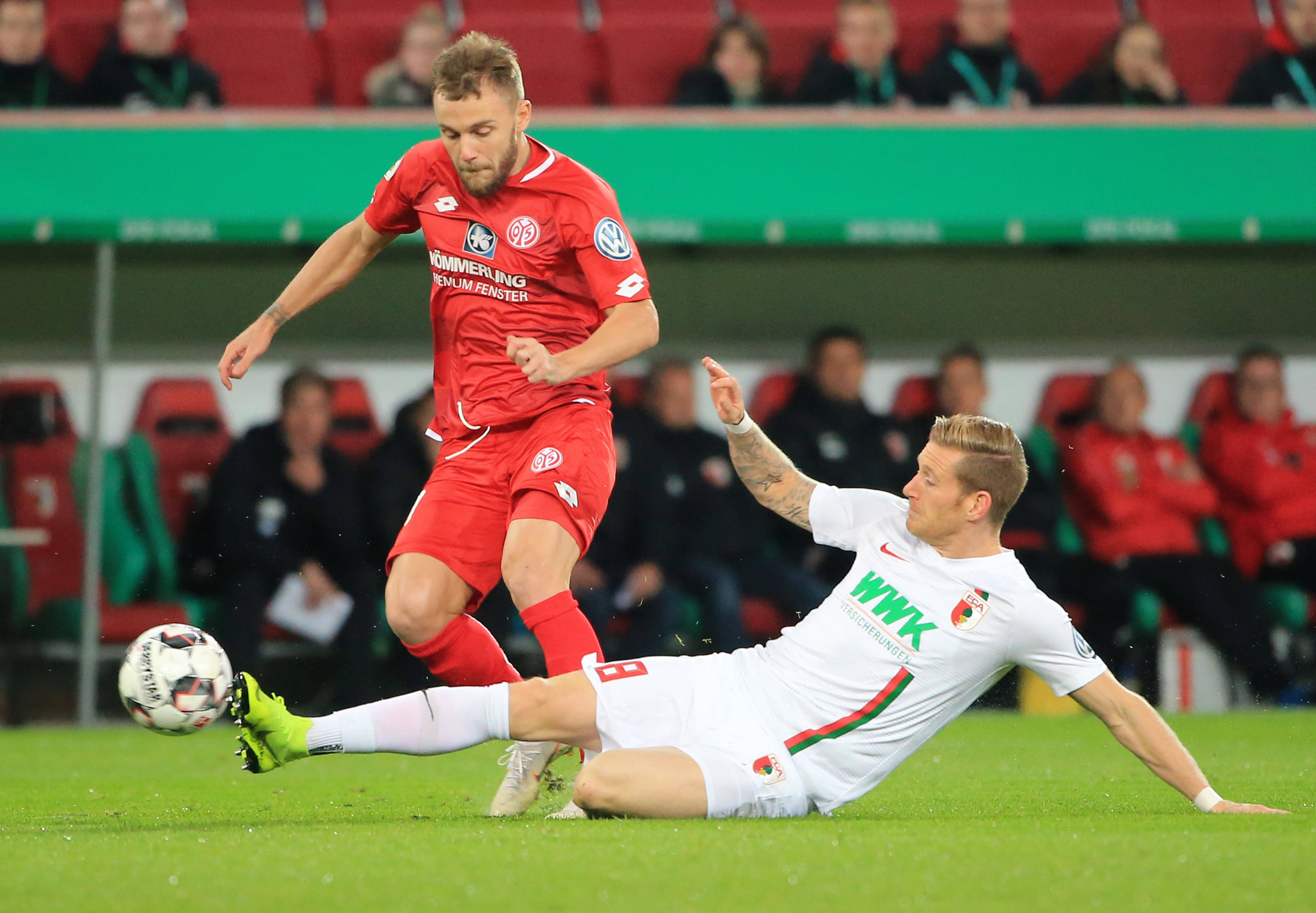 布鲁克林篮网发布备战花絮，冲刺阶段完成体检，德甲任务艰巨，心理建设被强调(布鲁克林篮网logo)-九游IOS下载